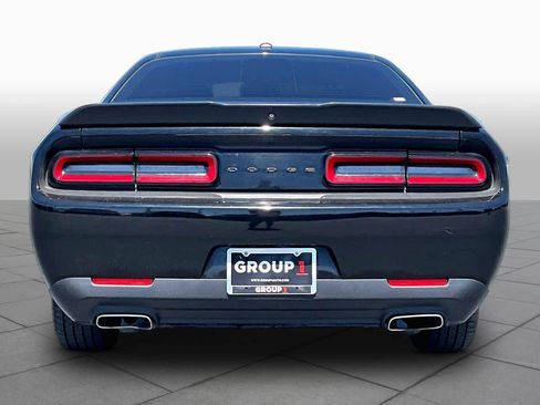 Used 2020 Dodge Challenger SXT w/ Blacktop Package RWD image 4