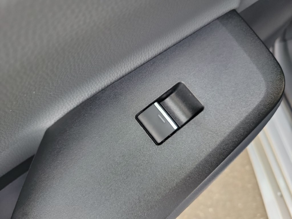 New 2027 Toyota Prius Limited w/ Limited Premium Package FWD image 16
