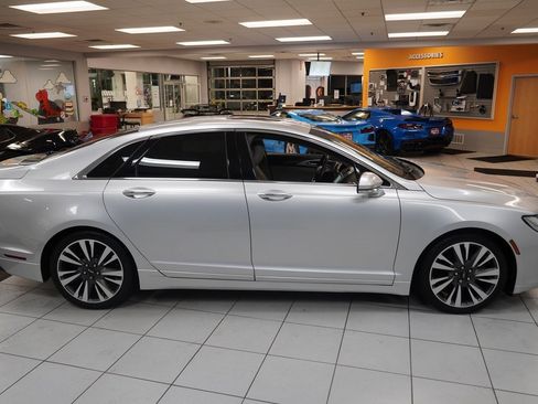 Used 2017 Lincoln MKZ Reserve w/ Climate Package image 16