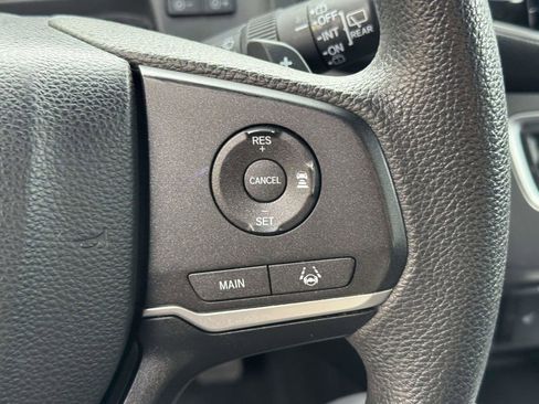 Used 2022 Honda Pilot Sport image 19