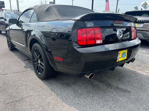 Used 2007 Ford Mustang GT Premium RWD image 6