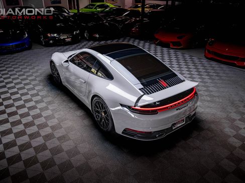 Used 2024 Porsche 911 Carrera S image 4