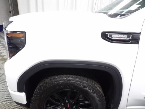 Used 2025 GMC Sierra 1500 Elevation w/ Elevation Premium Package AWD/4WD image 47