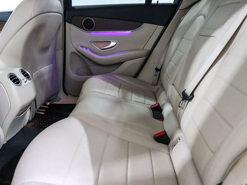 Used 2022 Mercedes-Benz GLC 300 image 18