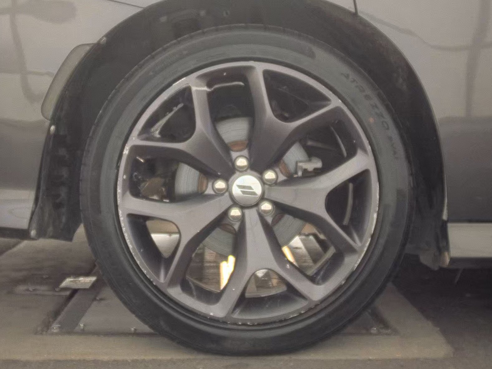 Used 2019 Dodge Charger R/T RWD image 9