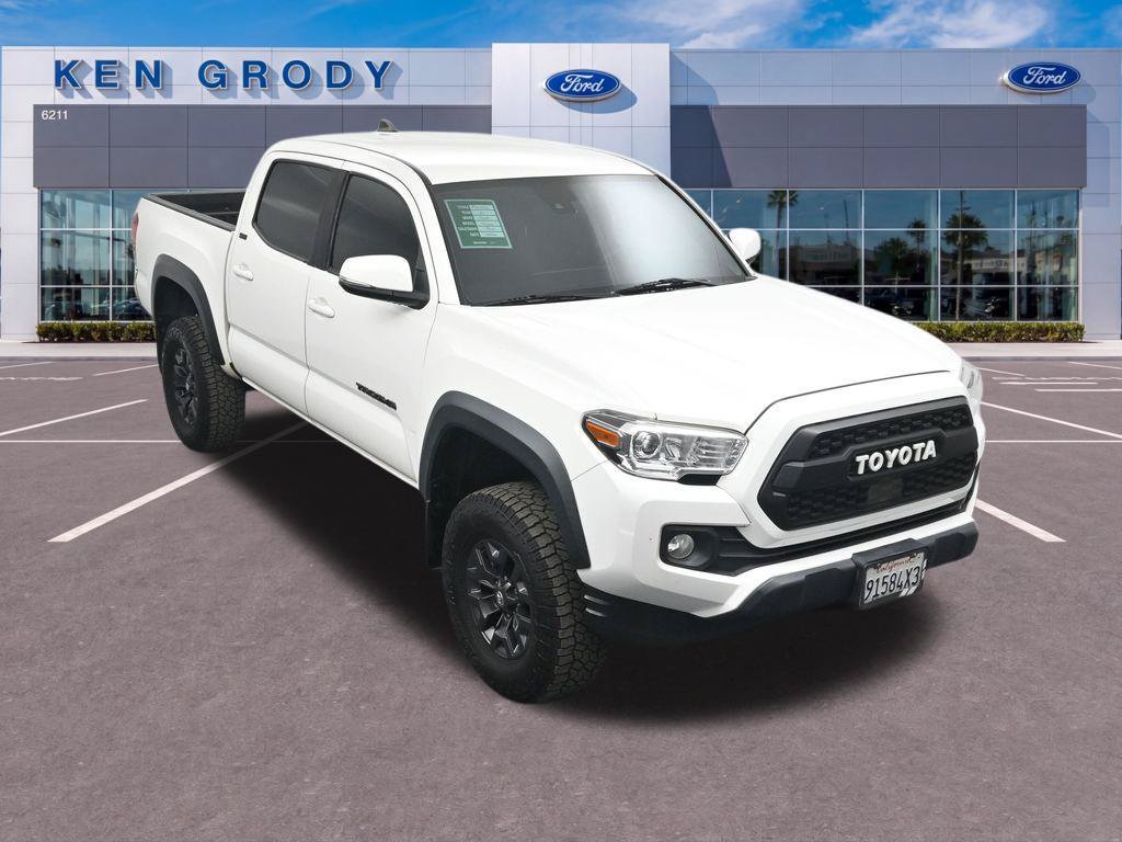 Used 2021 Toyota Tacoma SR5 w/ Trail Edition AWD/4WD image 11