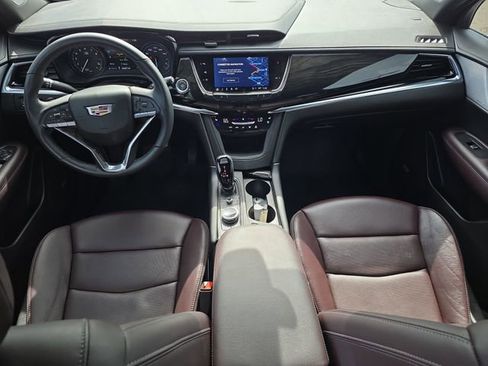 Certified 2024 Cadillac XT6 Premium Luxury w/ Technology Package image 21