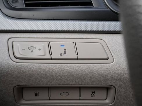 Used 2018 Hyundai Sonata SE FWD image 40