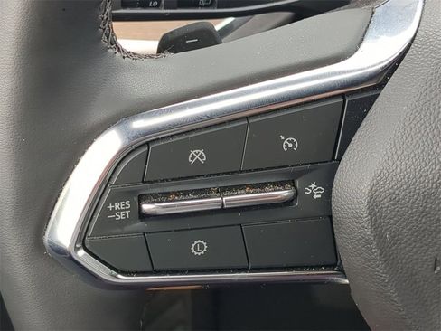 Used 2025 Chevrolet Tahoe High Country image 26