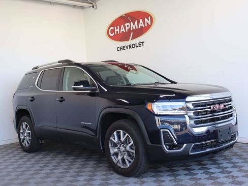 Used 2022 GMC Acadia SLT w/ Technology Package image 1