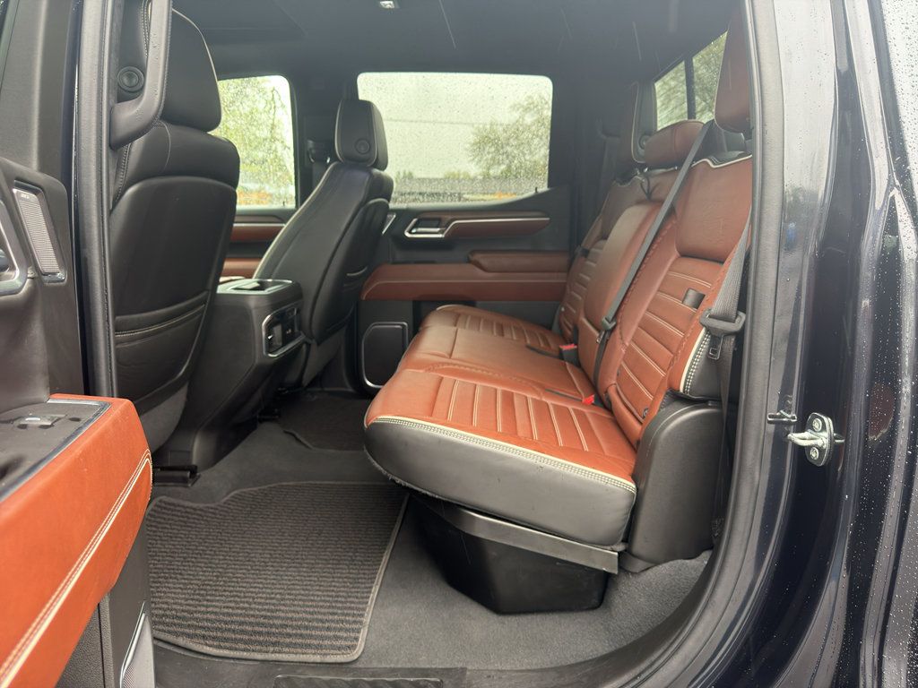 Used 2022 GMC Sierra 1500 Denali Ultimate AWD/4WD image 14