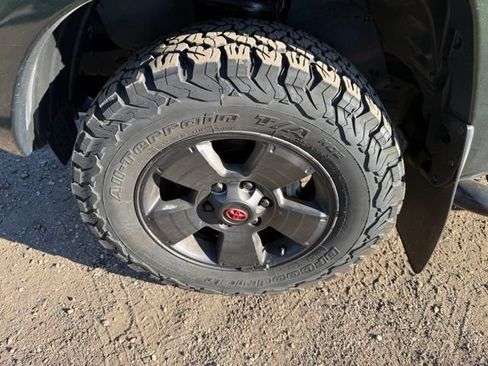 Used 2013 Toyota Tacoma 4x4 Double Cab w/ TRD Sport Pkg image 10