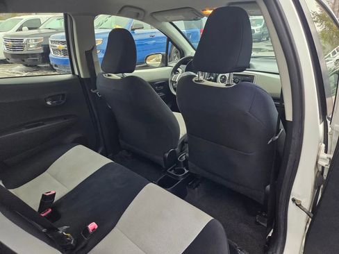 Used 2013 Toyota Yaris LE image 25