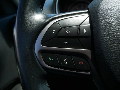 Used 2020 Jeep Cherokee Limited AWD/4WD image 21