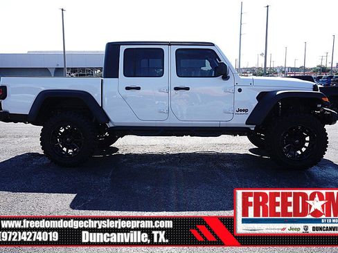 New 2026 Jeep Gladiator Sport AWD/4WD image 6