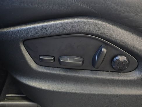 Certified 2025 Porsche Cayenne Coupe image 40