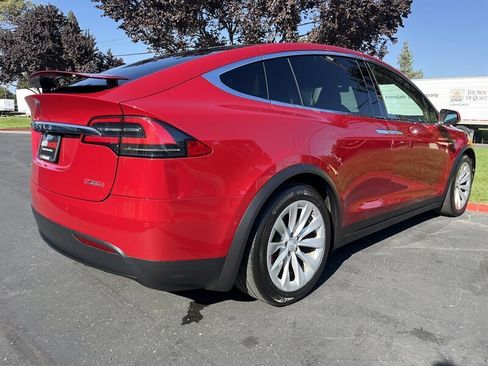 Used 2016 Tesla Model X Performance image 14