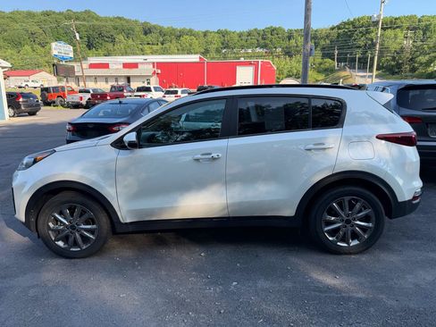 Used 2022 Kia Sportage Nightfall Edition w/ Nighfall AWD Premium Package image 7