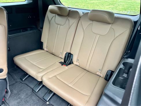 Used 2025 Kia Sorento SX Prestige w/ Olive Brown Leather Package image 14