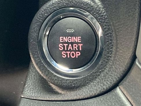 Used 2025 Subaru Outback Onyx Edition XT w/ Tech Package 3 image 15