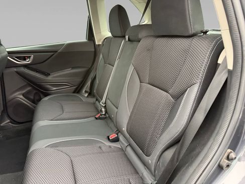 Used 2023 Subaru Forester Premium AWD/4WD image 22