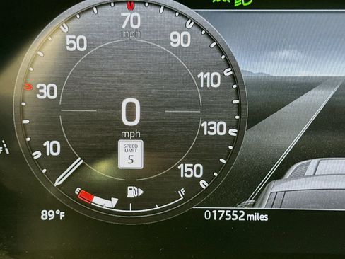 Certified 2024 Land Rover Defender 110 X-Dynamic SE AWD/4WD image 12