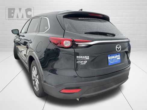 Used 2018 MAZDA CX-9 Touring image 4
