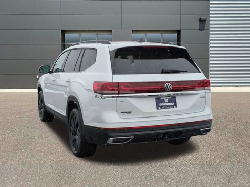 New 2026 Volkswagen Atlas SE image 5