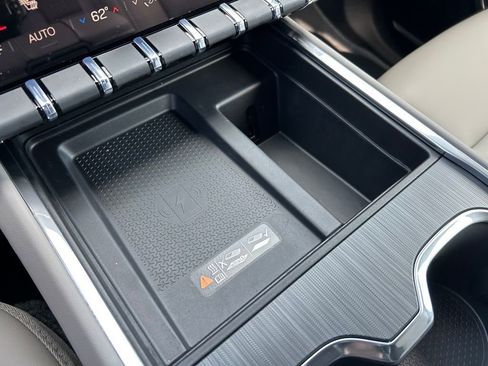 New 2026 GMC Acadia Elevation w/ Elevation Premium Package image 30