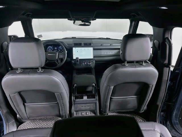 Used 2026 Land Rover Defender 110 S AWD/4WD image 24