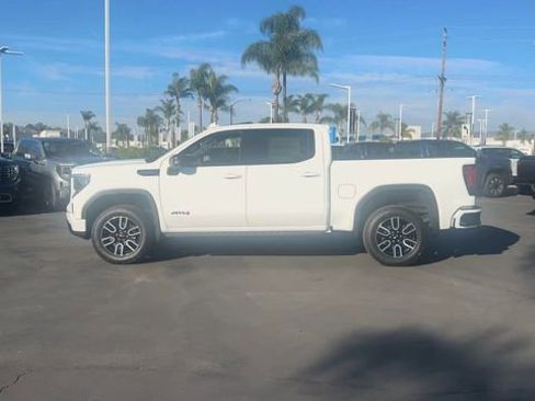 New 2026 GMC Sierra 1500 AT4 w/ AT4 Premium Package image 5