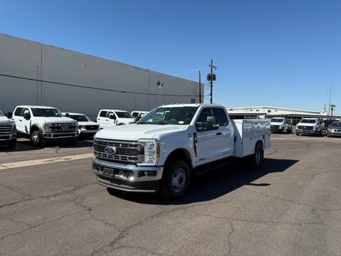 New 2025 Ford F350 XL w/ XL Chrome Package AWD/4WD image 5