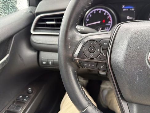 Used 2023 Toyota Camry SE image 30