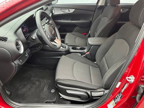 Used 2023 Kia Forte LXS FWD image 22