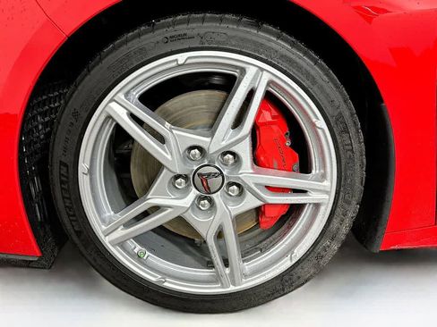 Used 2020 Chevrolet Corvette Stingray Premium Cpe w/ 3LT image 8