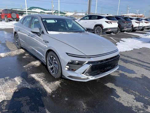 New 2026 Hyundai Sonata Blue image 2
