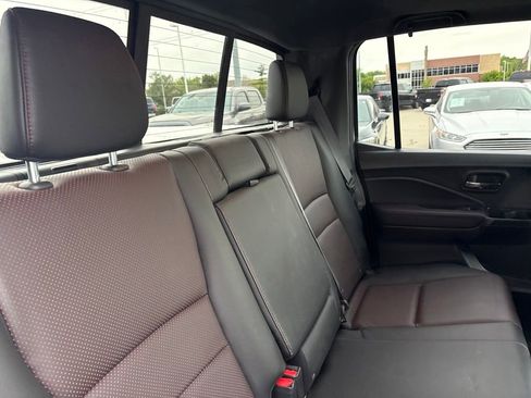 Certified 2021 Honda Ridgeline Black Edition image 33