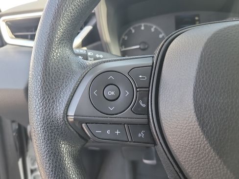 Used 2023 Toyota Corolla LE FWD image 27
