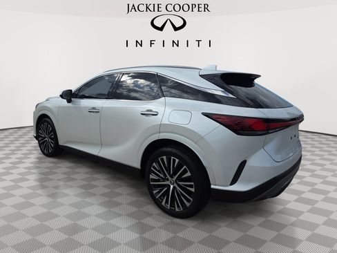 Used 2023 Lexus RX 350 Premium Plus w/ Cold Area Package FWD image 7