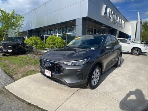 Certified 2023 Ford Escape Active w/ Tech Pack #2 AWD/4WD image 5