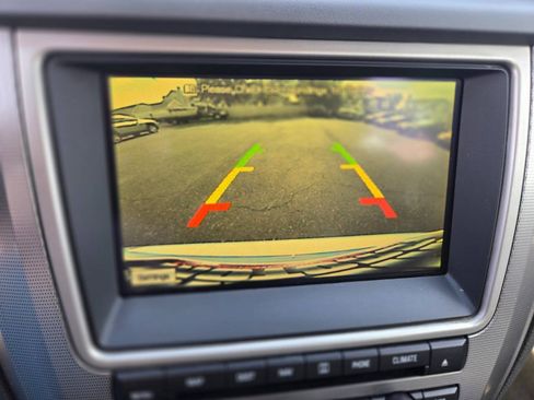 Used 2010 Ford Fusion Hybrid FWD image 22