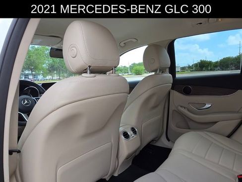 Used 2021 Mercedes-Benz GLC 300 image 19