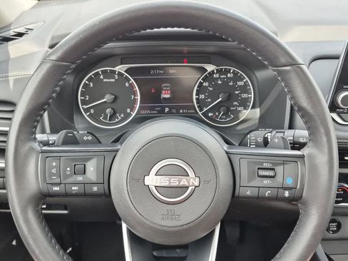 Used 2024 Nissan Rogue SV w/ SV Premium Package AWD/4WD image 16