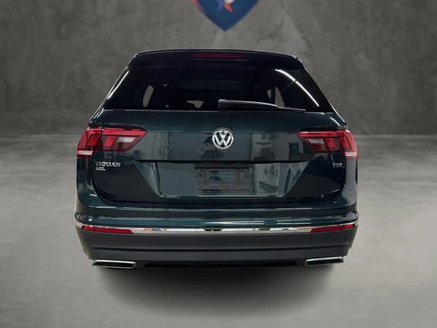 Used 2018 Volkswagen Tiguan SEL FWD image 50