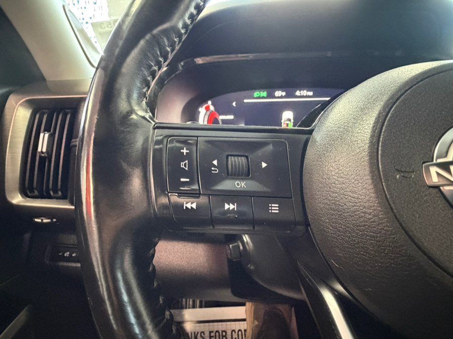 Used 2022 Nissan Pathfinder Platinum AWD/4WD image 54