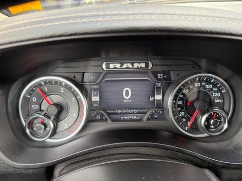 Used 2024 RAM 2500 Laramie w/ Safety Group AWD/4WD image 34