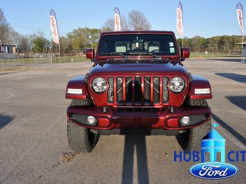 Used 2021 Jeep Gladiator Overland image 8