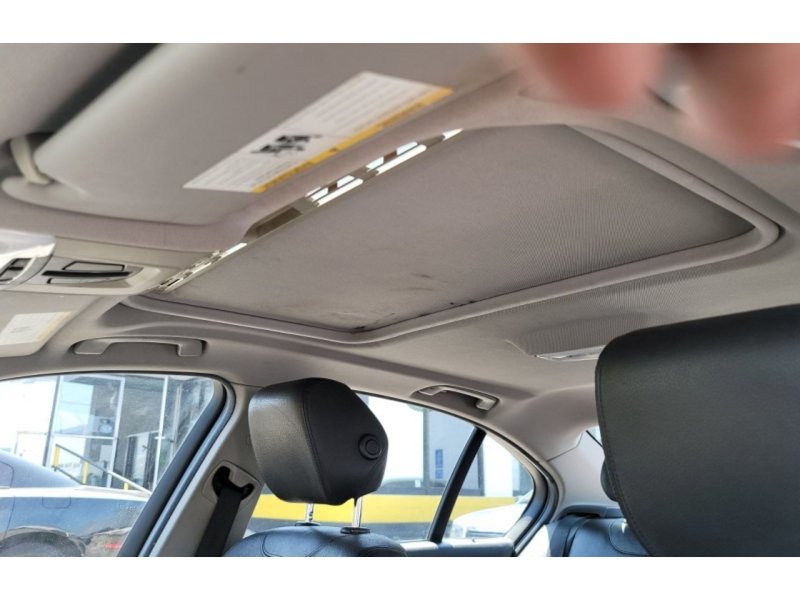 Used 2012 BMW 328i Sedan RWD image 12
