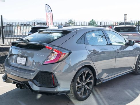 Used 2019 Honda Civic Sport image 8