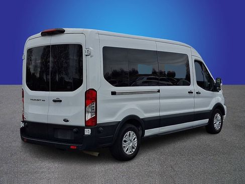 Used 2024 Ford Transit 350 XLT RWD image 4